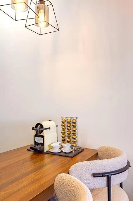 Luxury Apartment Gueliz, Cinema Bedroom Experience Marrákes 0*,  Marokkó